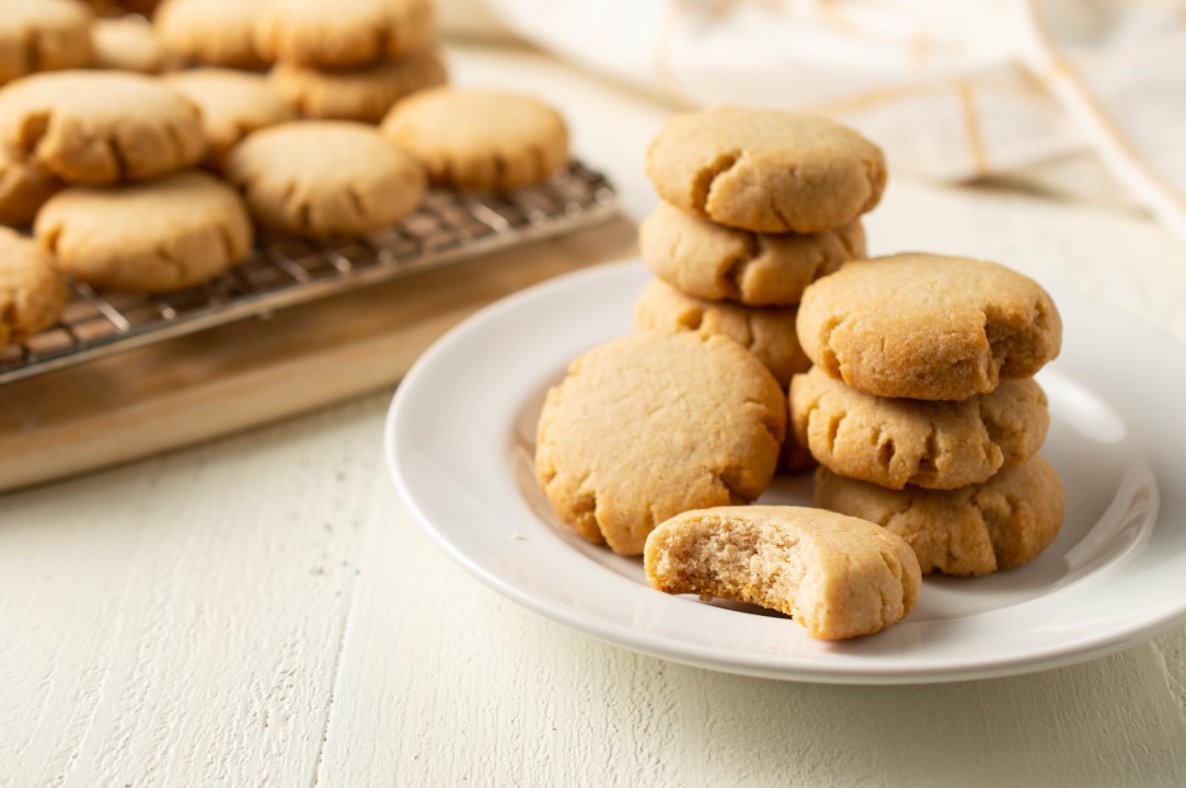 Brown bag cookie art shortbread recipe booklet just in case  Brown bag  cookie mold recipe, Dessert recipes cookies, Molded cookie recipe