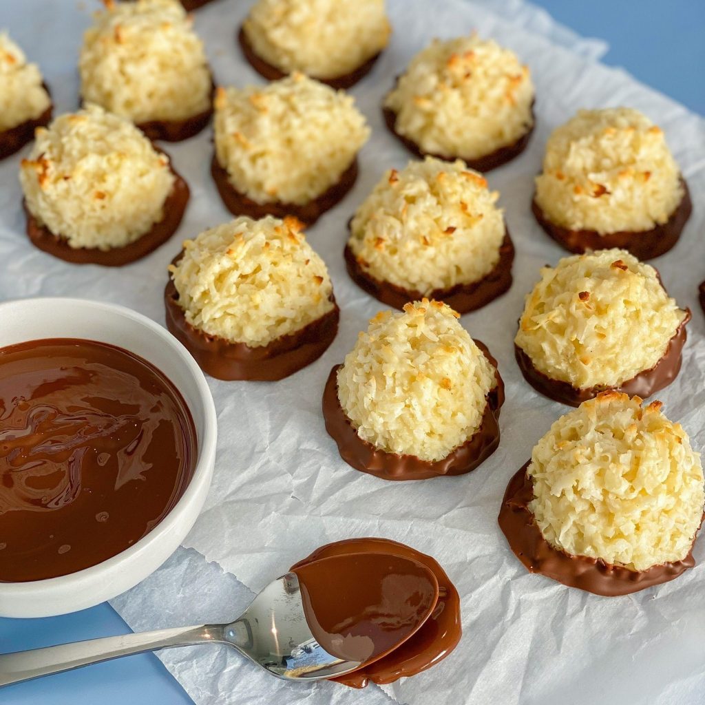 birthday dessert macaroons