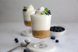 Mini No-Bake Vanilla Cheesecakes